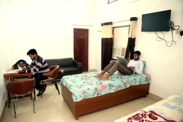 FS University Hostel